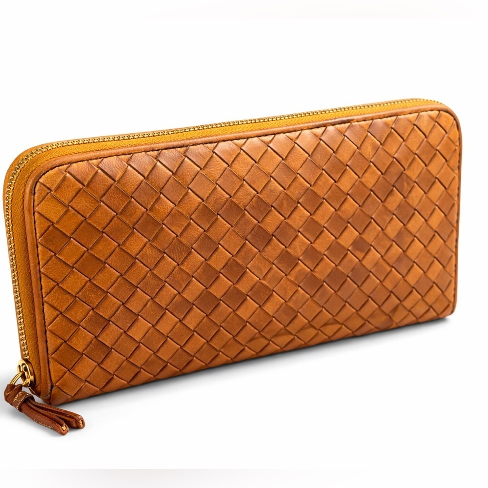 Bottega Veneta Intrecciato Zip Around Wallet  ✨ Authenticated ✨